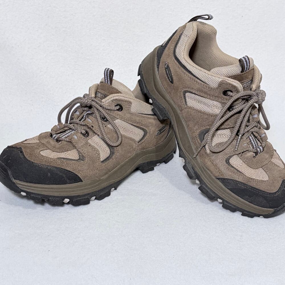 Nevados Hiking Boots Womens 8.5 Gray Brown Suede WP Performance Shoes